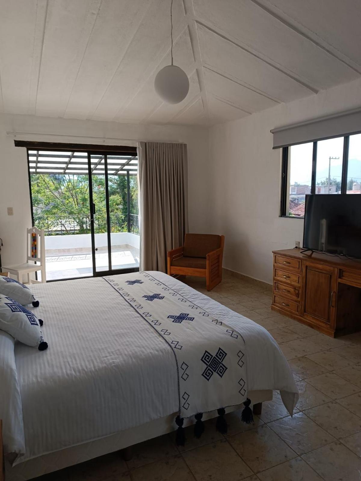 Hotel Ocho Barrios San Cristóbal de Las Casas Eksteriør bilde